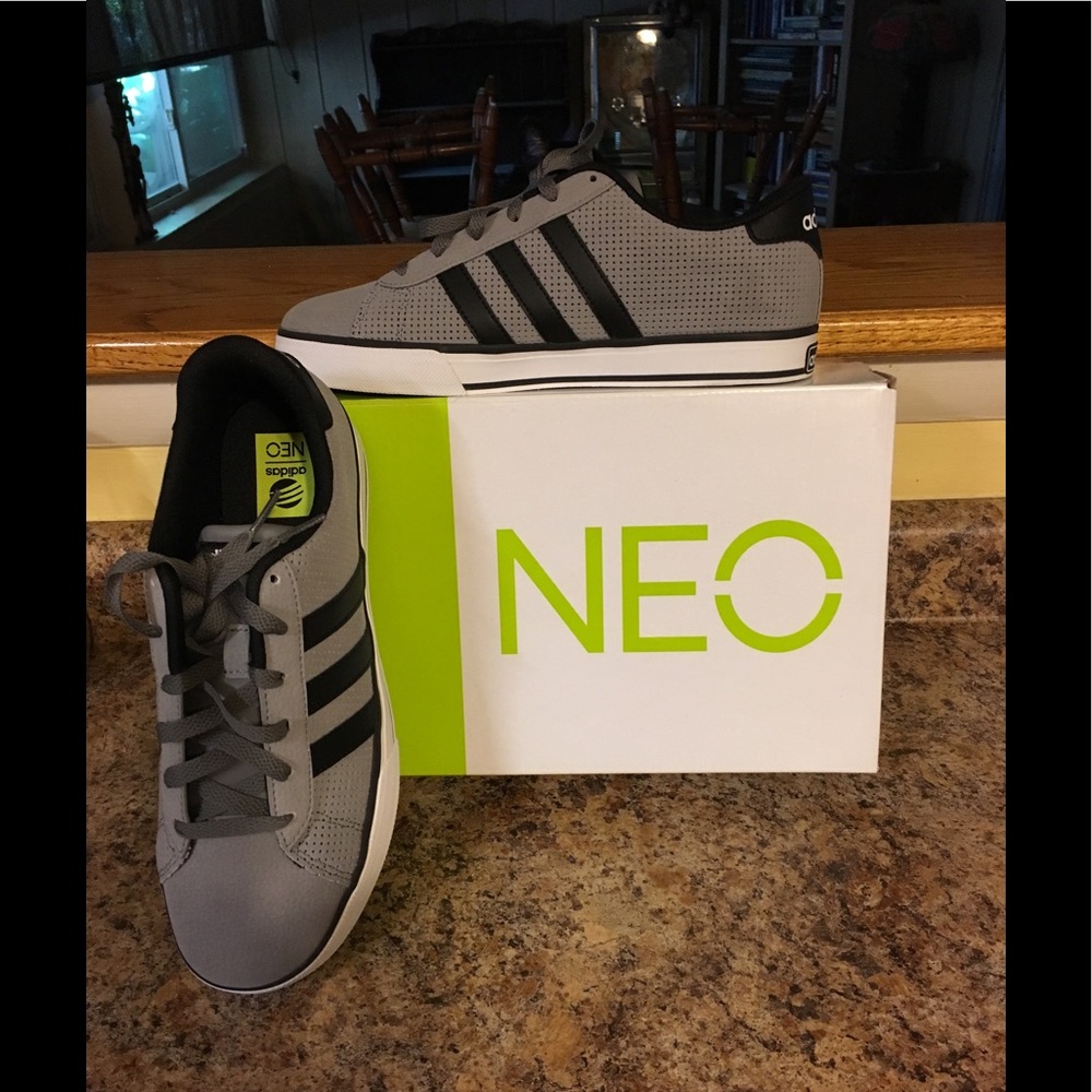 NIB Men’s Adidas Neo Ortholite Insole Sneakers Sz8
